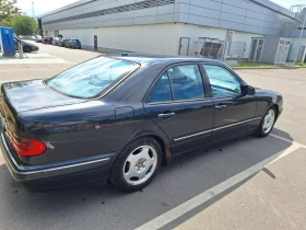  Mercedes-Benz E 320