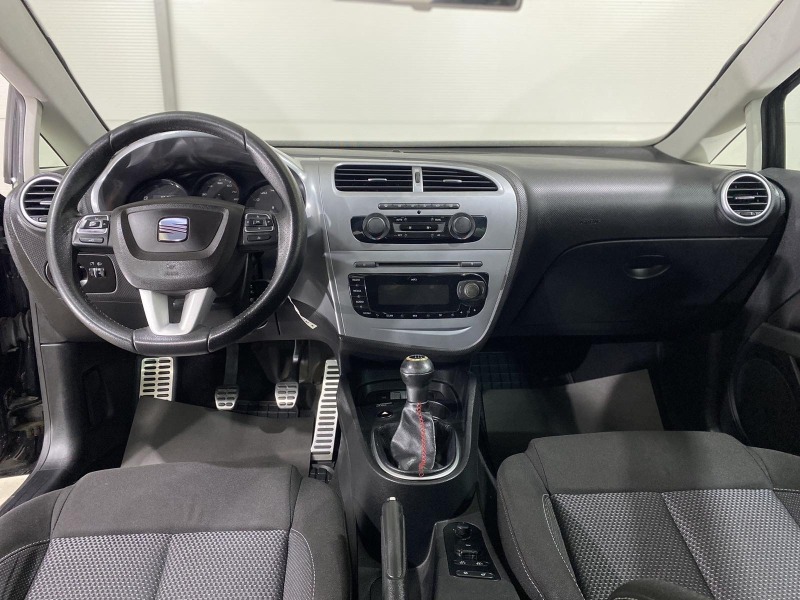 Seat Leon 1.4 TSI, снимка 8 - Автомобили и джипове - 41318636