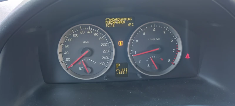 Volvo V50 Swiss, снимка 11 - Автомобили и джипове - 47888584