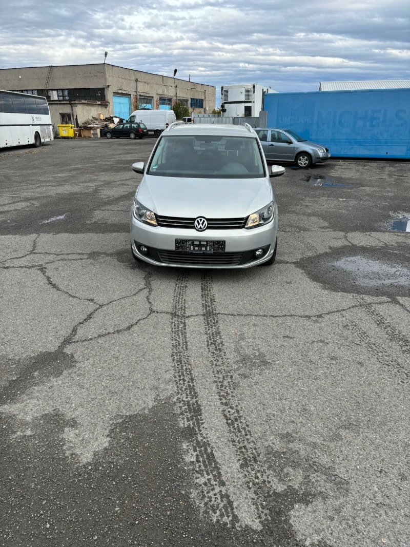 VW Touran 1.6 tdi, снимка 1 - Автомобили и джипове - 48123584