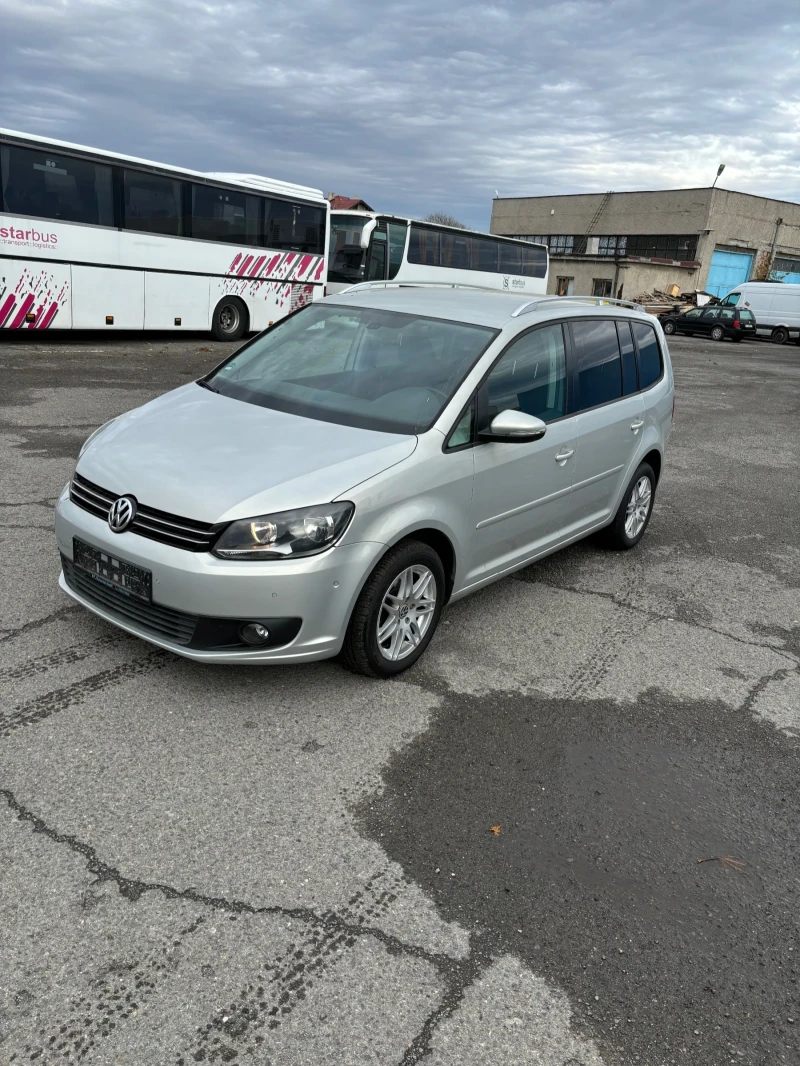 VW Touran 1.6 tdi, снимка 3 - Автомобили и джипове - 48123584