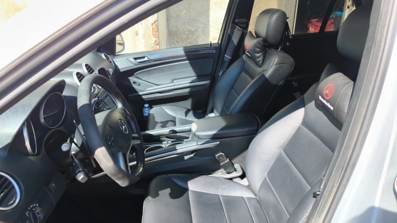 Mercedes-Benz ML 550 AMG LPG, снимка 8 - Автомобили и джипове - 48511633