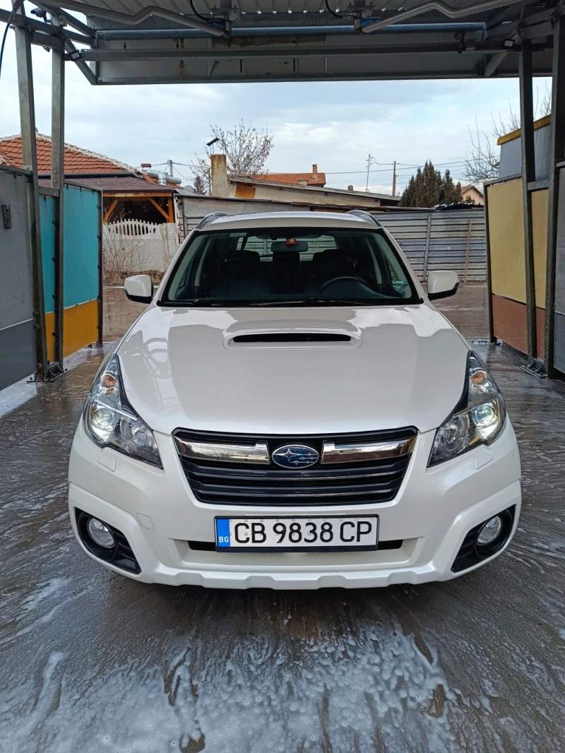 Subaru Outback, снимка 1 - Автомобили и джипове - 48985868