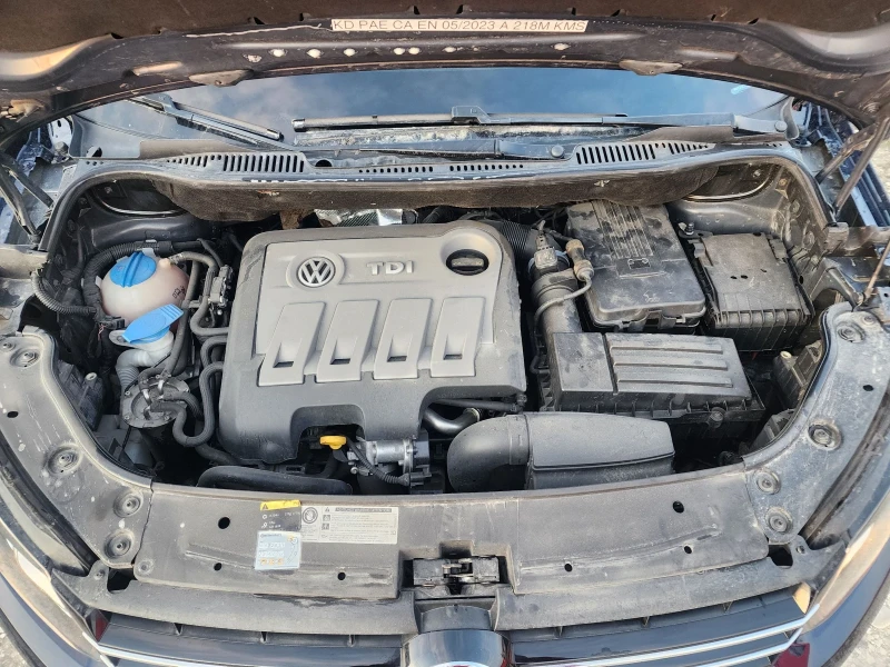 VW Touran DSG, снимка 14 - Автомобили и джипове - 49090997