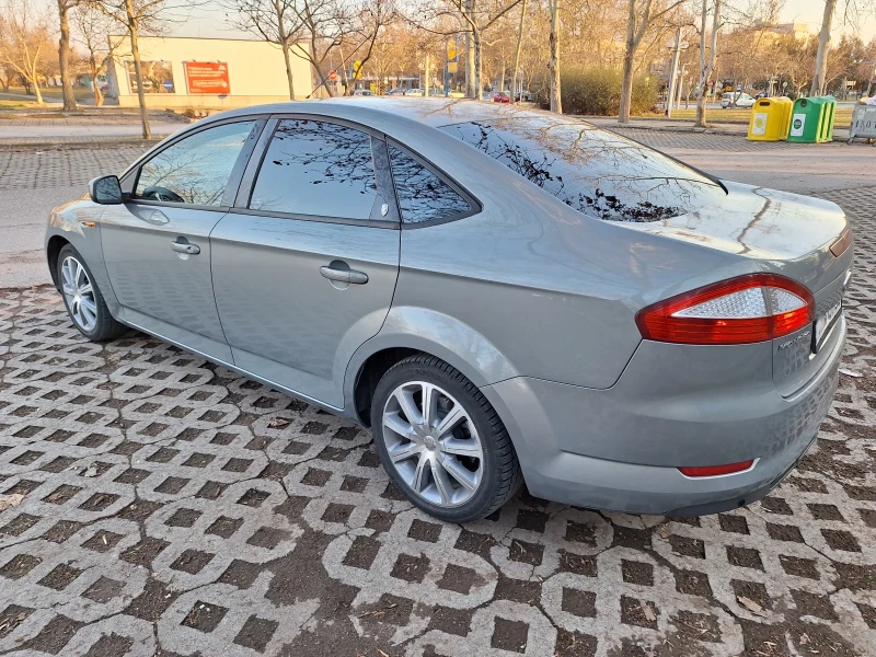 Ford Mondeo 1.8 tdci 125hp седан, снимка 5 - Автомобили и джипове - 49497388