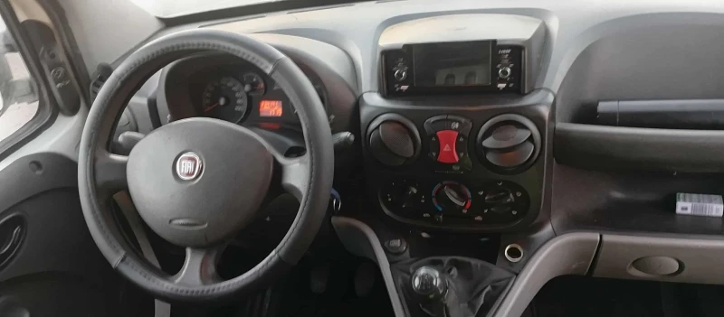 Fiat Doblo, снимка 6 - Автомобили и джипове - 52256944