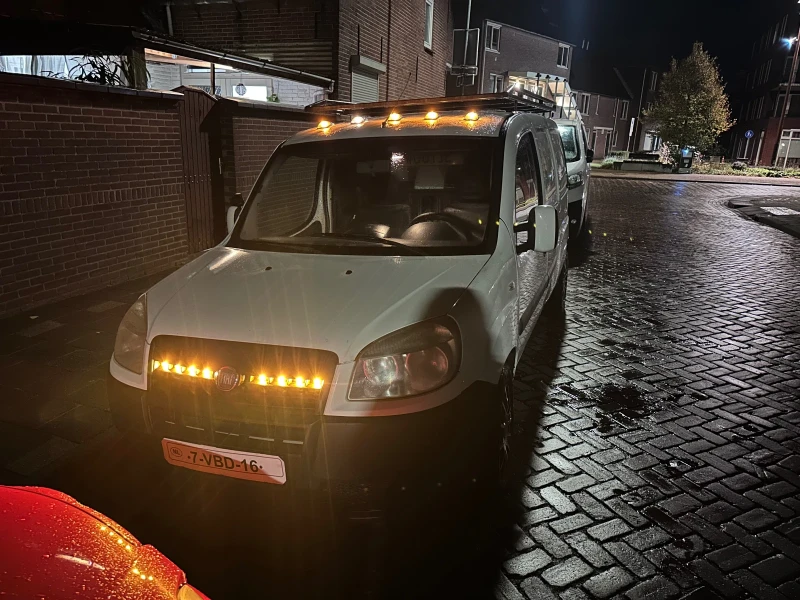 Fiat Doblo, снимка 13 - Автомобили и джипове - 52256944