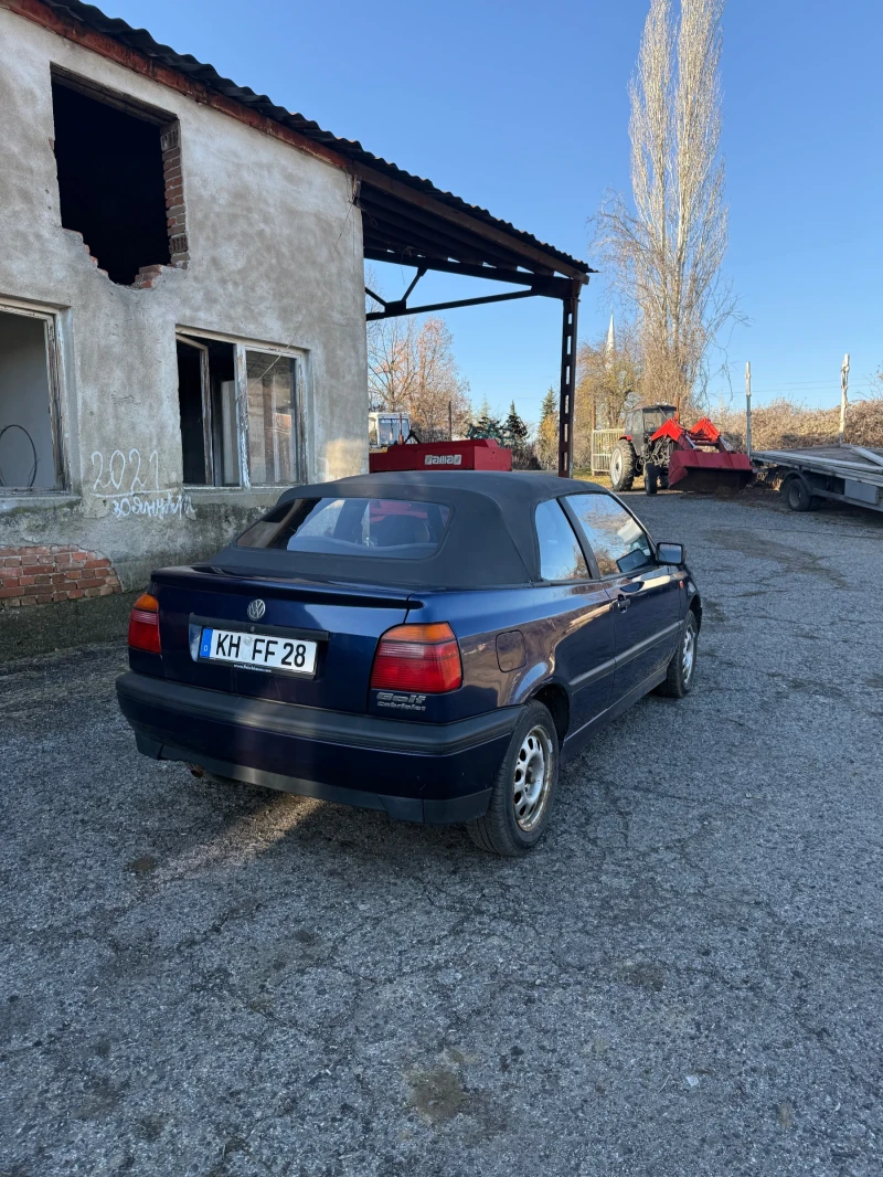 VW Golf 3 Cabriolet , снимка 6 - Автомобили и джипове - 53262339