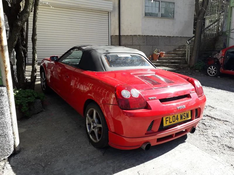 Toyota Mr2 1.8 VVT-I, снимка 4 - Автомобили и джипове - 36351659