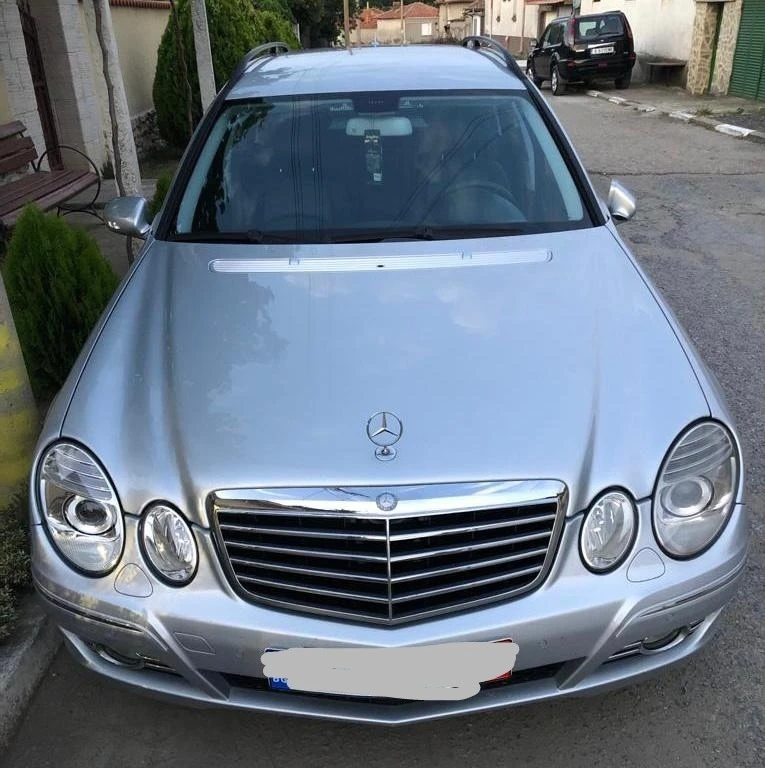 Mercedes-Benz E 320 CDI Avantgarde EVO , снимка 1 - Автомобили и джипове - 42993211