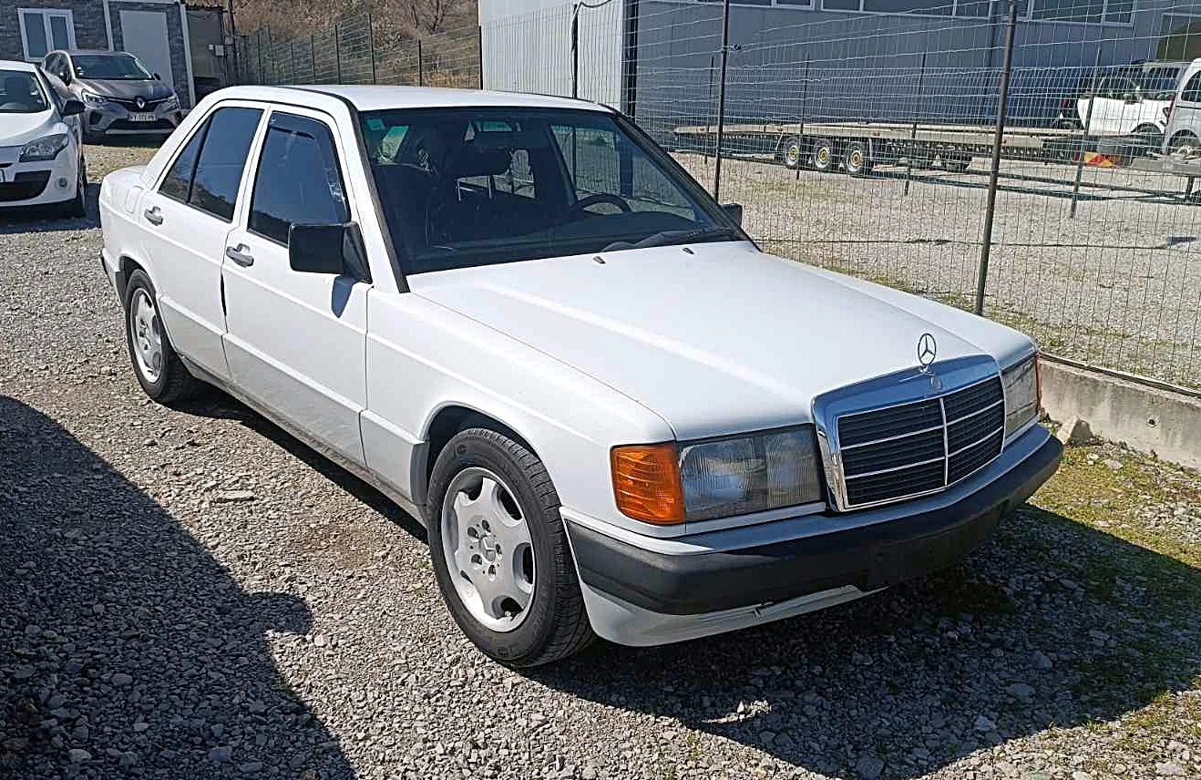 Mercedes-Benz 190, снимка 1