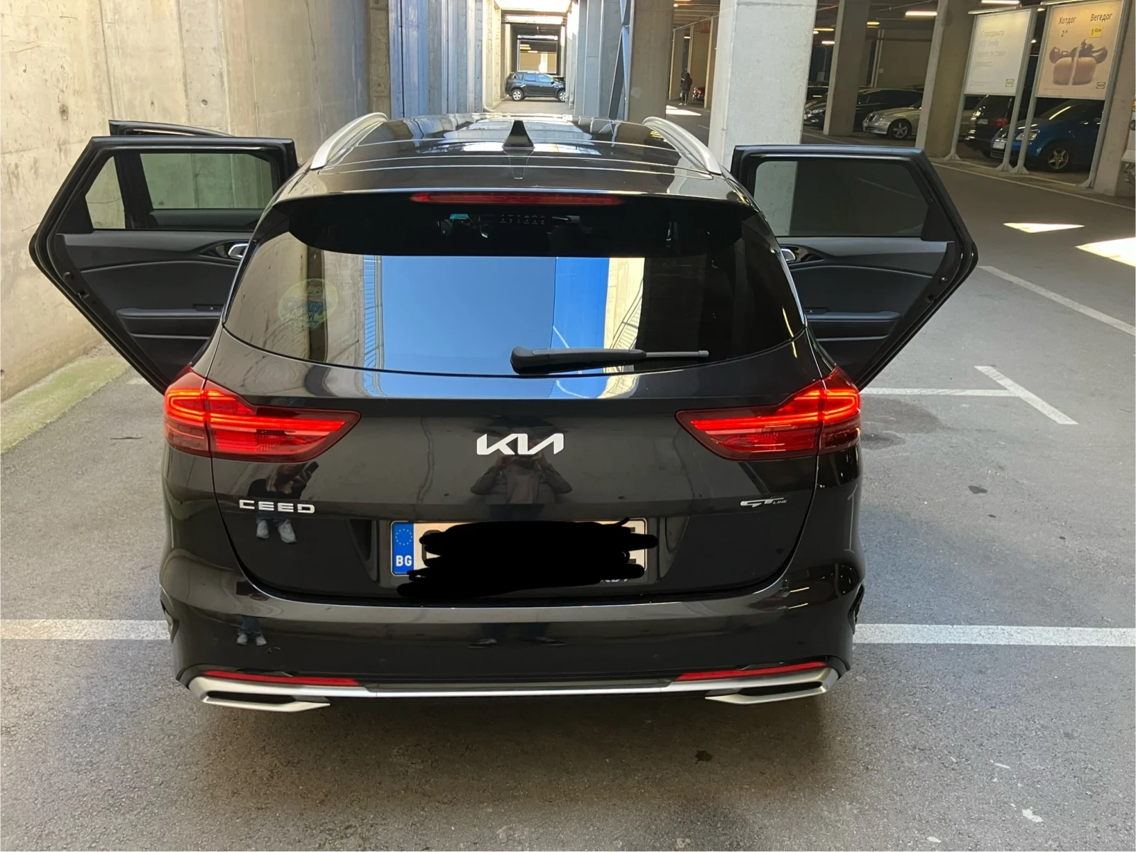 Kia Ceed Sportswagon GT-Line 1.5Т - изображение 5