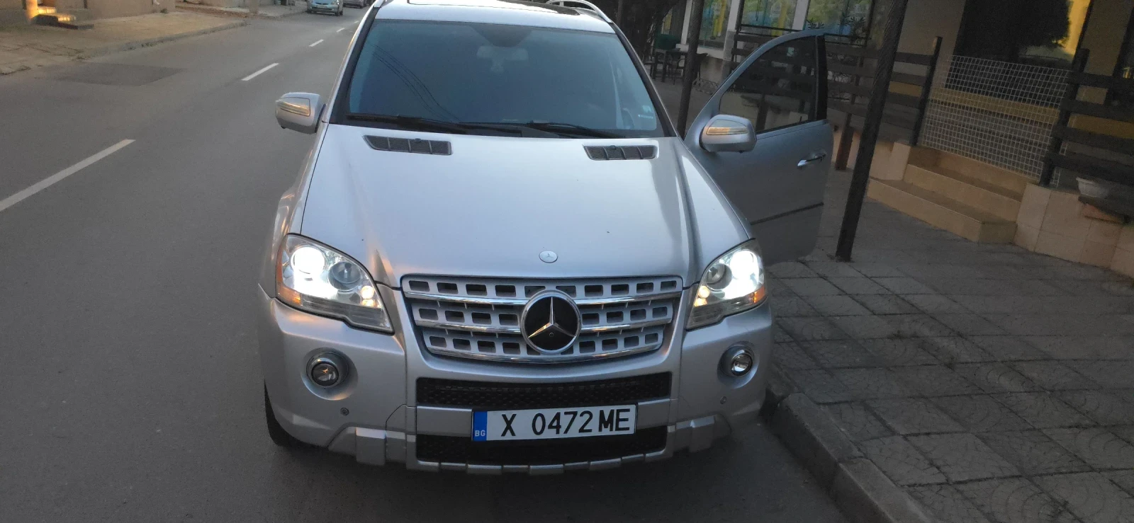 Mercedes-Benz ML 550 AMG , пружини, Keyless , 360cam , LPG