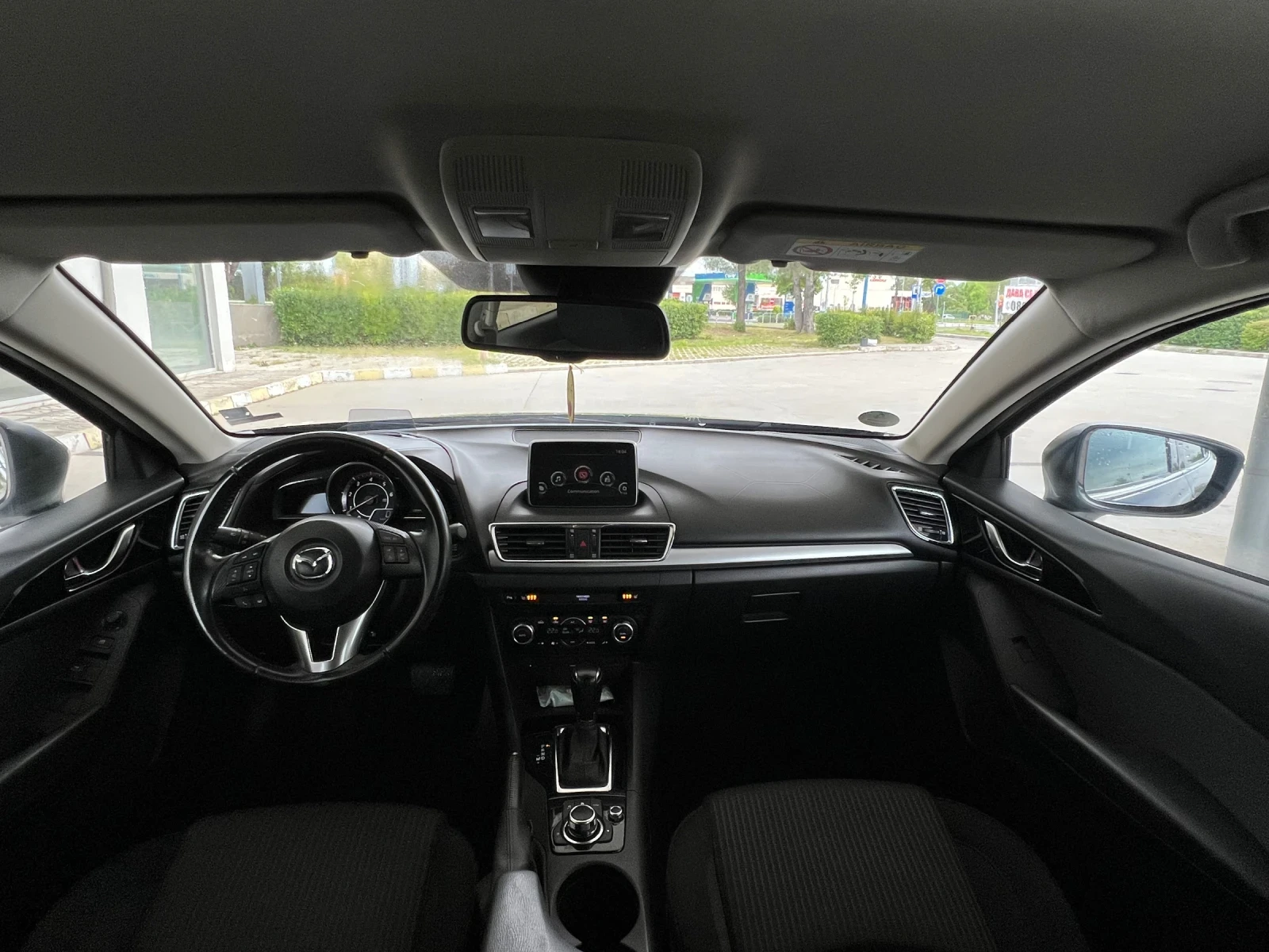Mazda 3 skyactive 2.2 обслужена, платено всичко - изображение 5