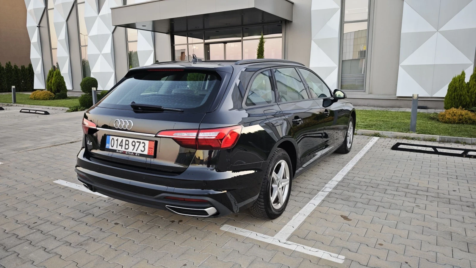 Audi A4 2.0 TDI - изображение 4