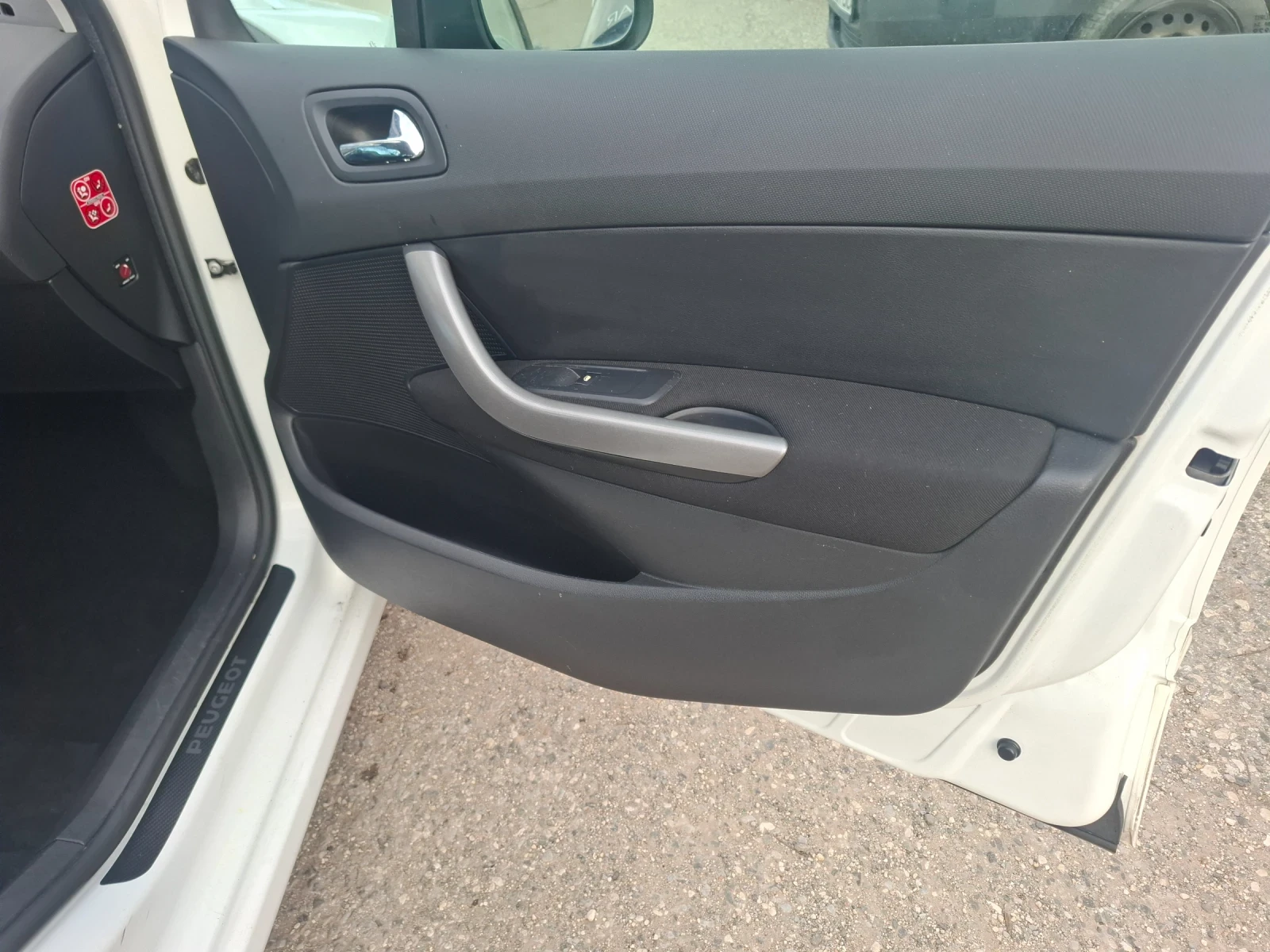 Peugeot 308 1.6���/�. SW ��6+ 1�. | Mobile.bg � ����������� 15