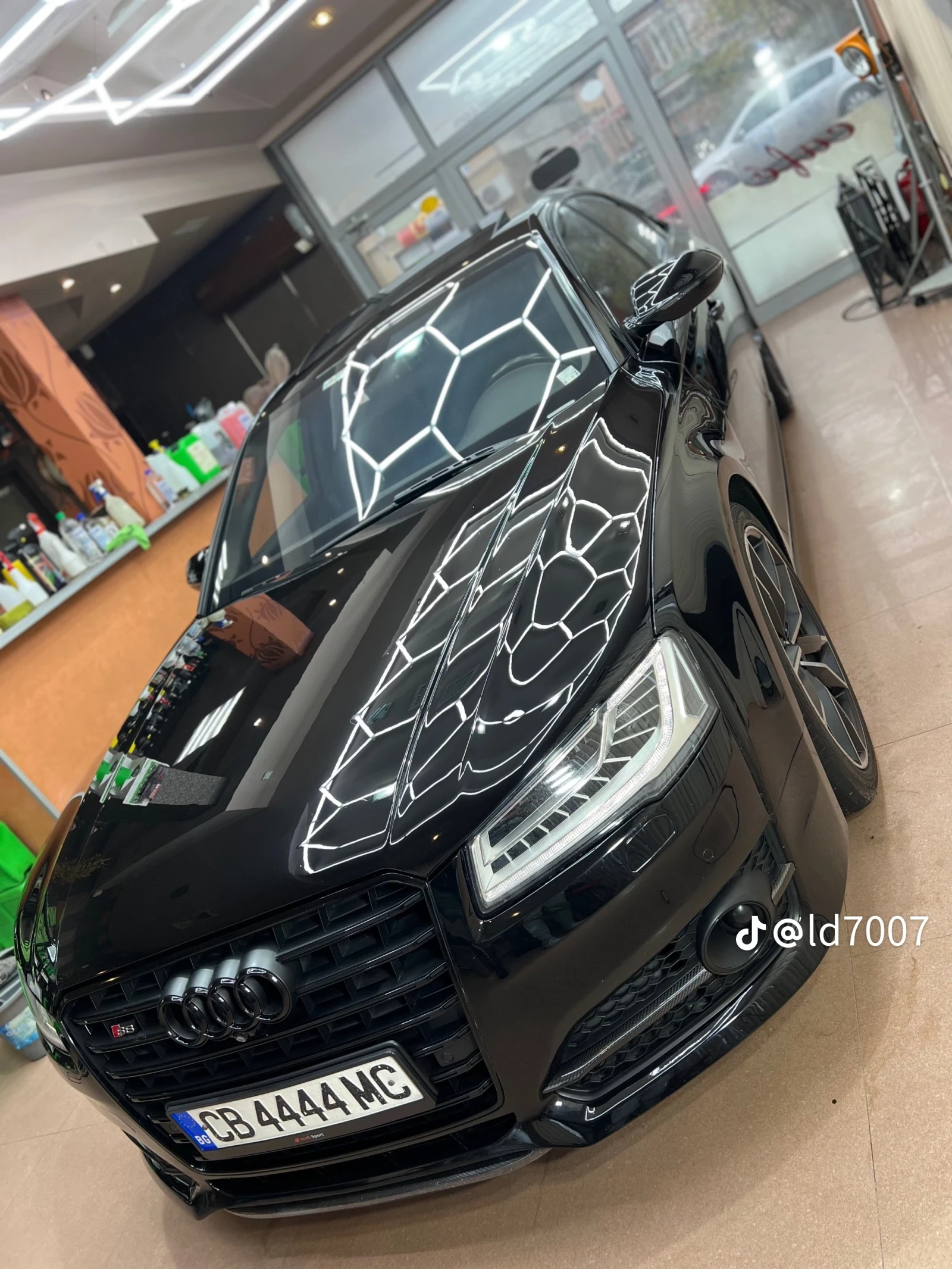 Audi S8 S8 PLUS CARBON CERAMIC стеич 2 - изображение 2