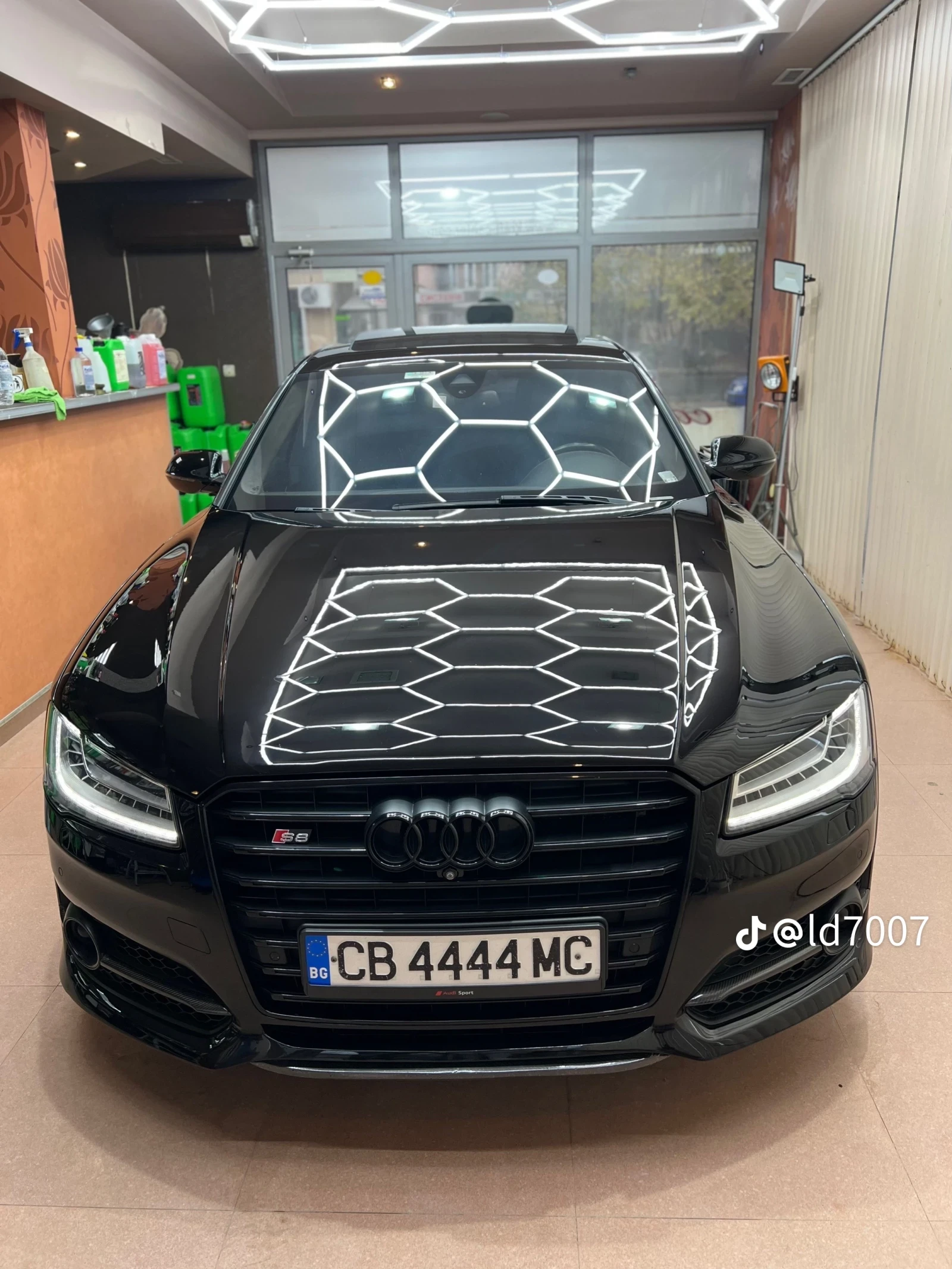 Audi S8 S8 PLUS CARBON CERAMIC стеич 2