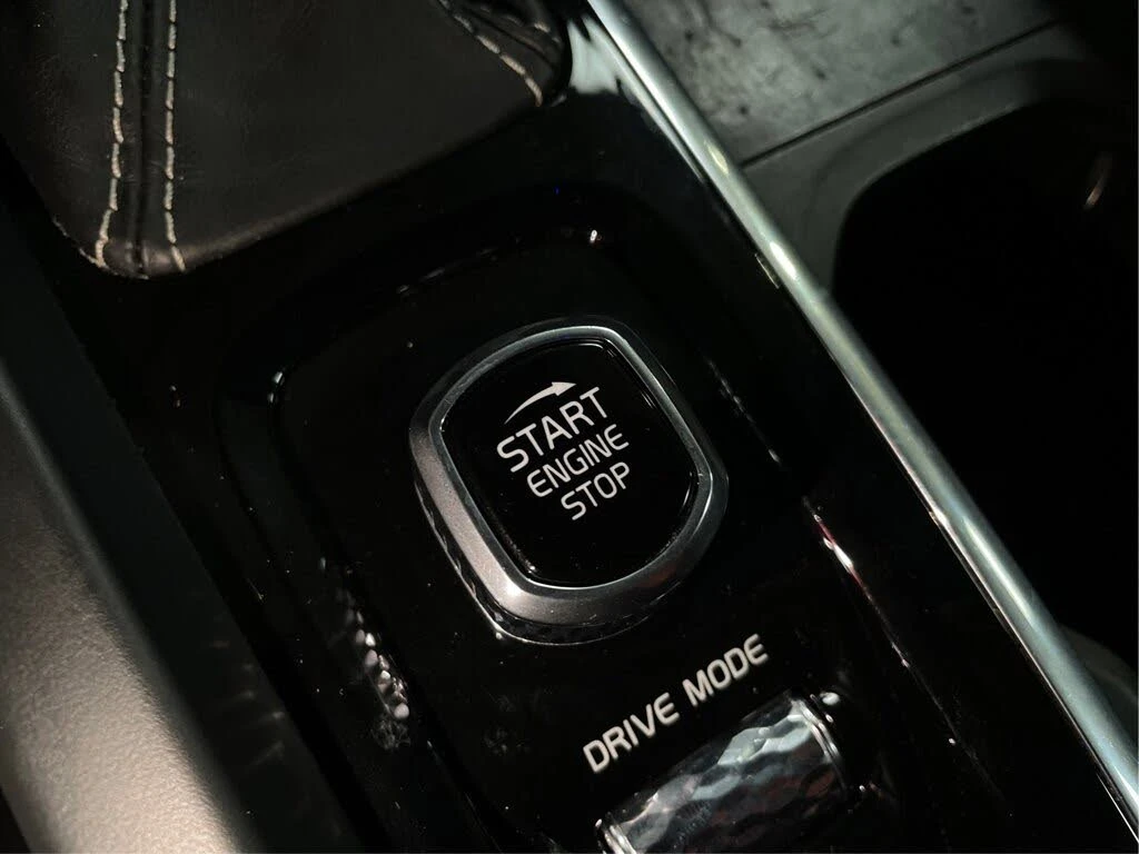 Volvo S60 T5 R-Design AWD* АвтоКреди* (ЦЕНА ДО БГ), снимка 16 - Автомобили и джипове - 53878532