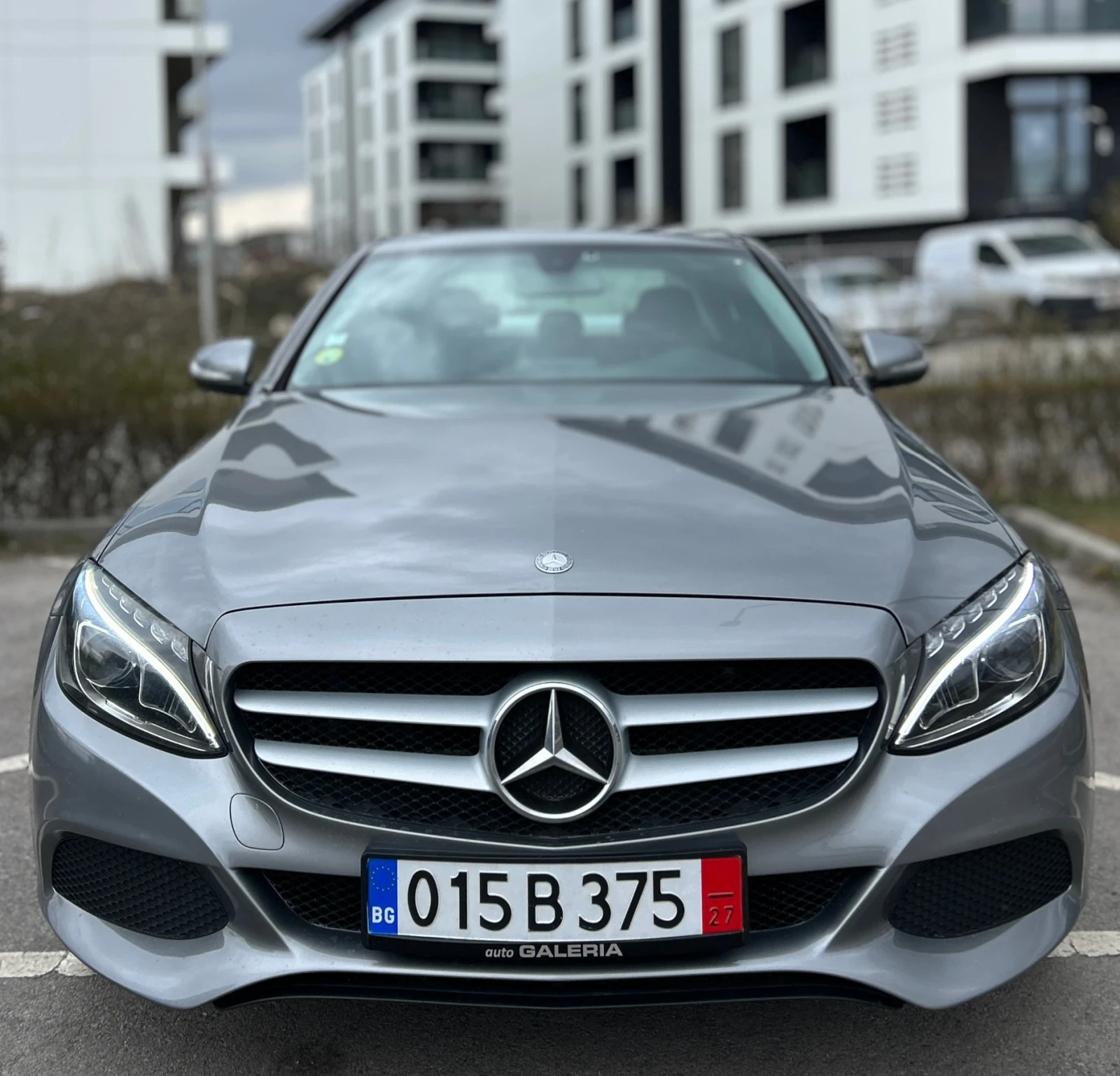 Mercedes-Benz C 220 2.2d* Burmester* FullLed, снимка 4 - Автомобили и джипове - 54120447