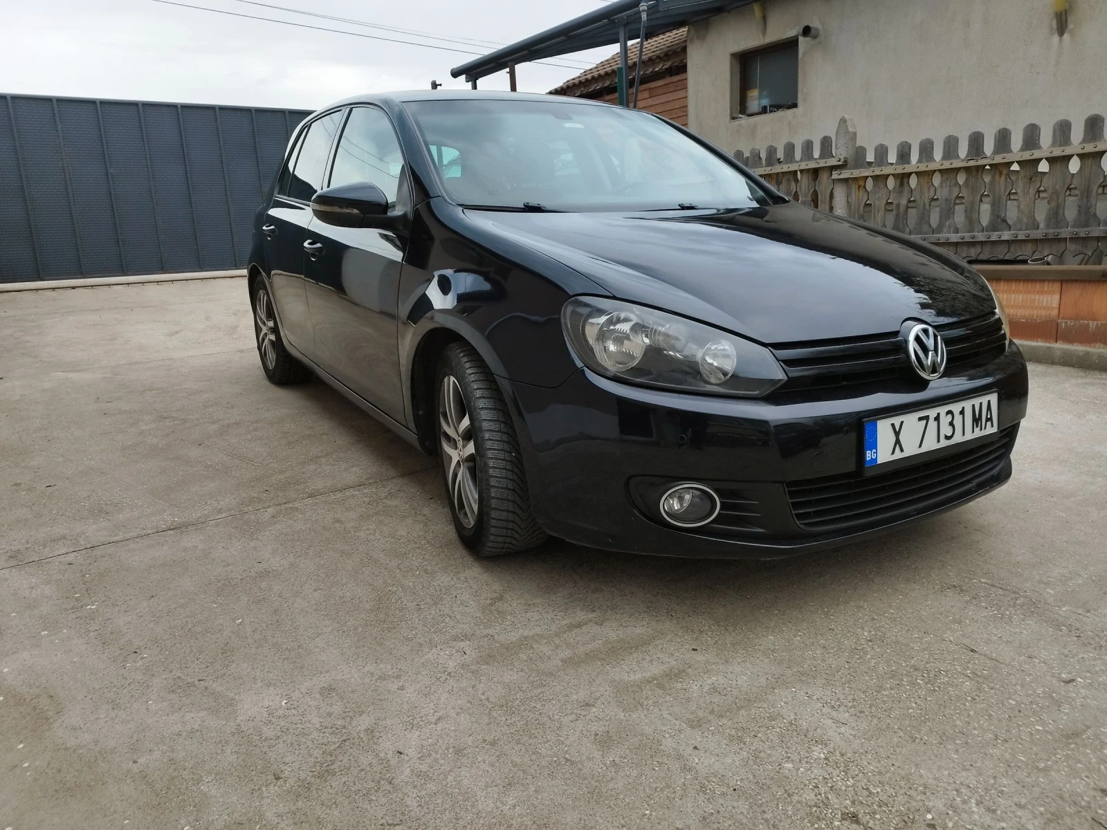 VW Golf Седан, снимка 2 - Автомобили и джипове - 54150485