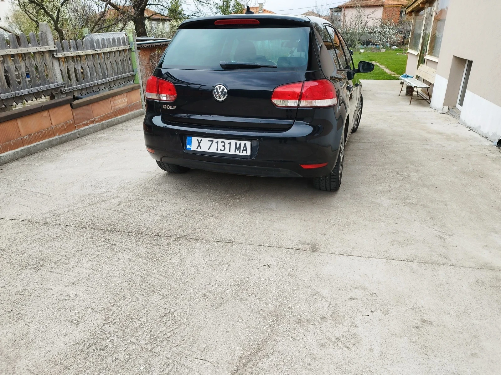 VW Golf Седан, снимка 3 - Автомобили и джипове - 54150485