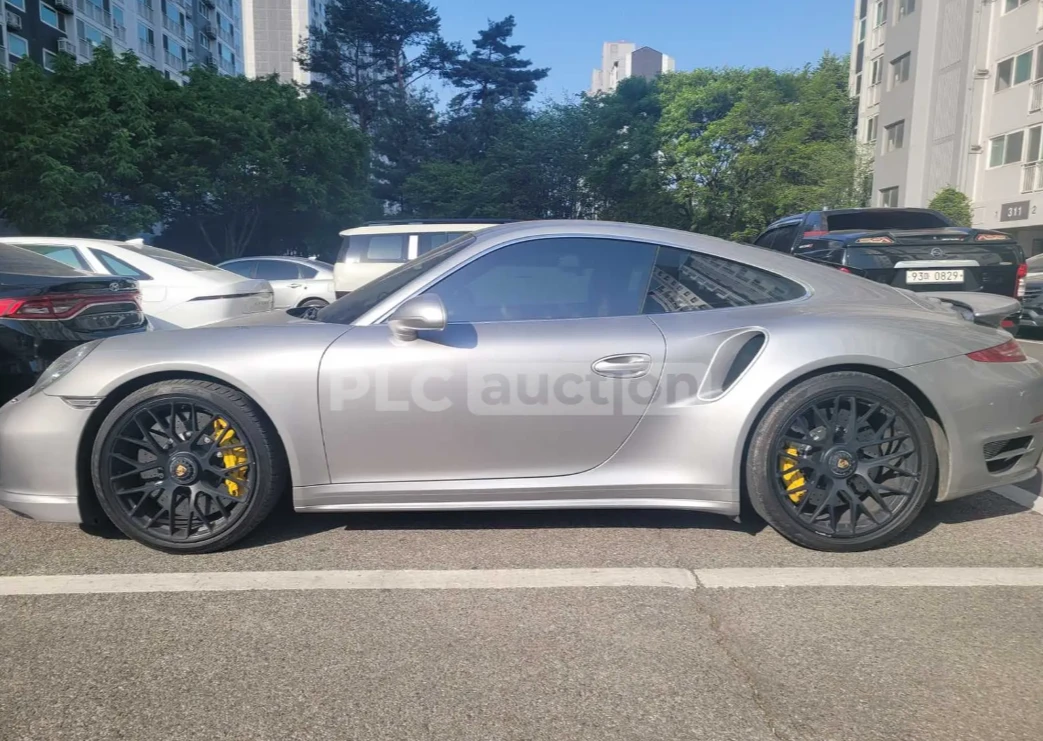 Porsche 911 911 TURBO S * PORSCHE CERAMIC BRAKES, снимка 4 - Автомобили и джипове - 54345940