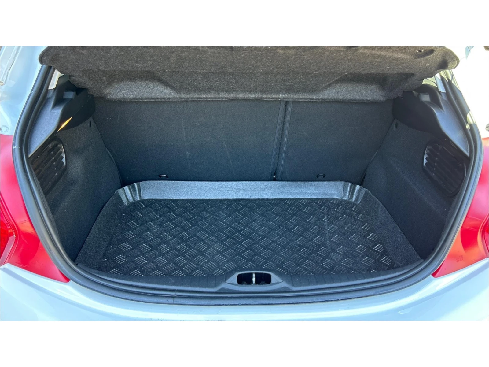 Peugeot 208 Месечна вноска от 99  , снимка 10 - Автомобили и джипове - 54675128