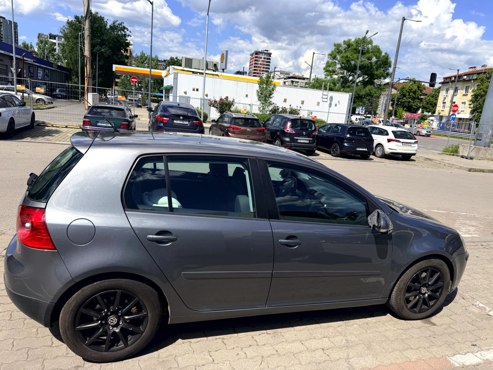 VW Golf, снимка 5 - Автомобили и джипове - 54693366