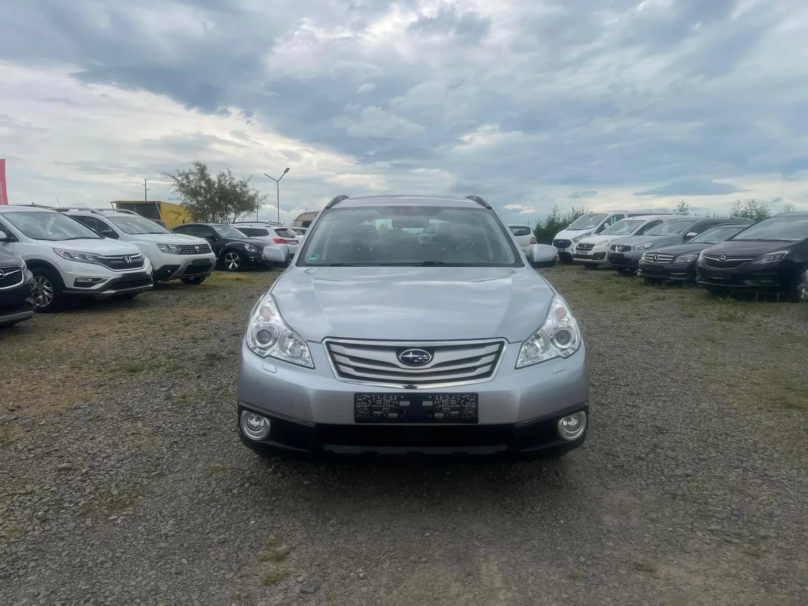 Subaru Outback, снимка 2 - Автомобили и джипове - 55422349