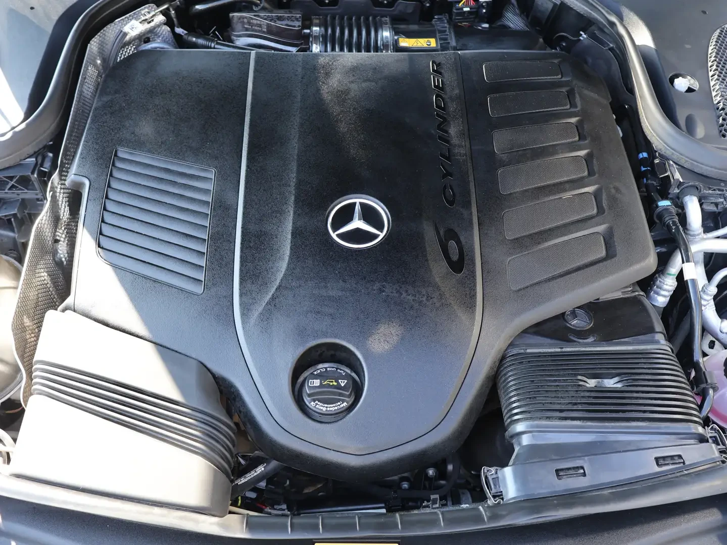 Mercedes-Benz E 450 * Фиксирана цена до България * Без инциденти * , снимка 15 - Автомобили и джипове - 55484303