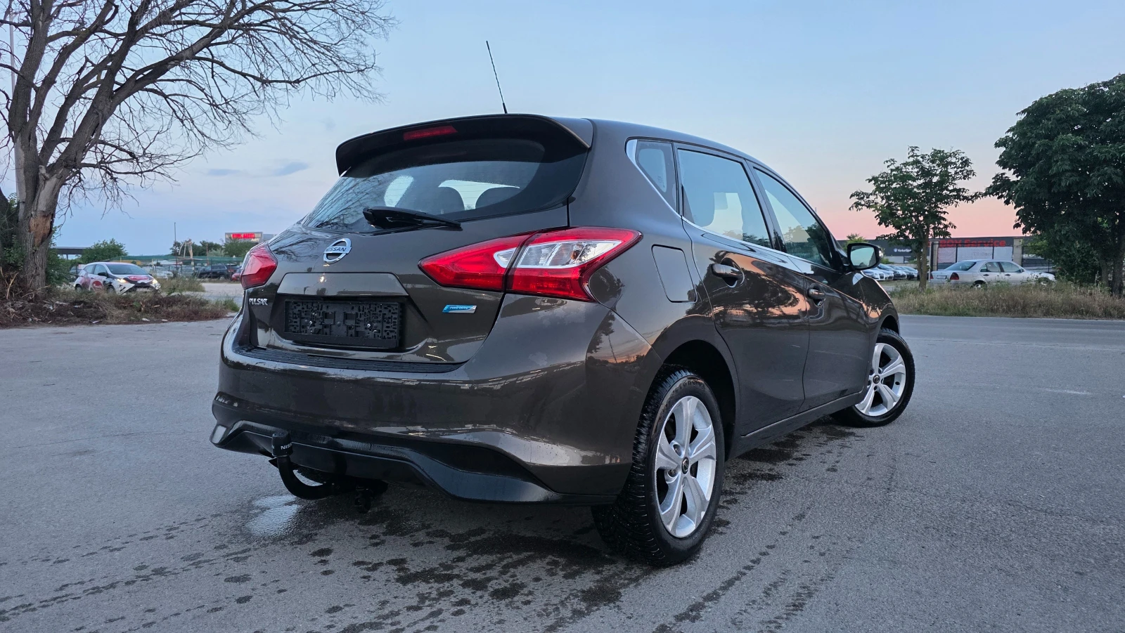 Nissan Pulsar КАТО НОВА, снимка 5 - Автомобили и джипове - 55607596