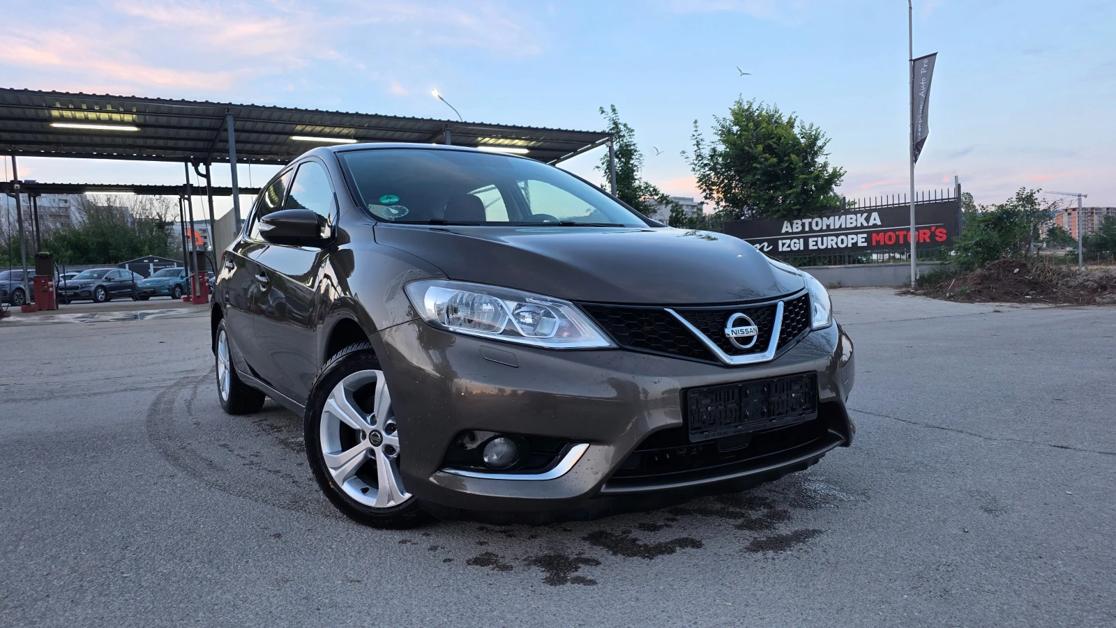 Nissan Pulsar КАТО НОВА, снимка 3 - Автомобили и джипове - 55607596