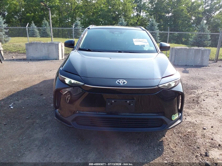 Toyota bZ4X Xle, снимка 12 - Автомобили и джипове - 56320191