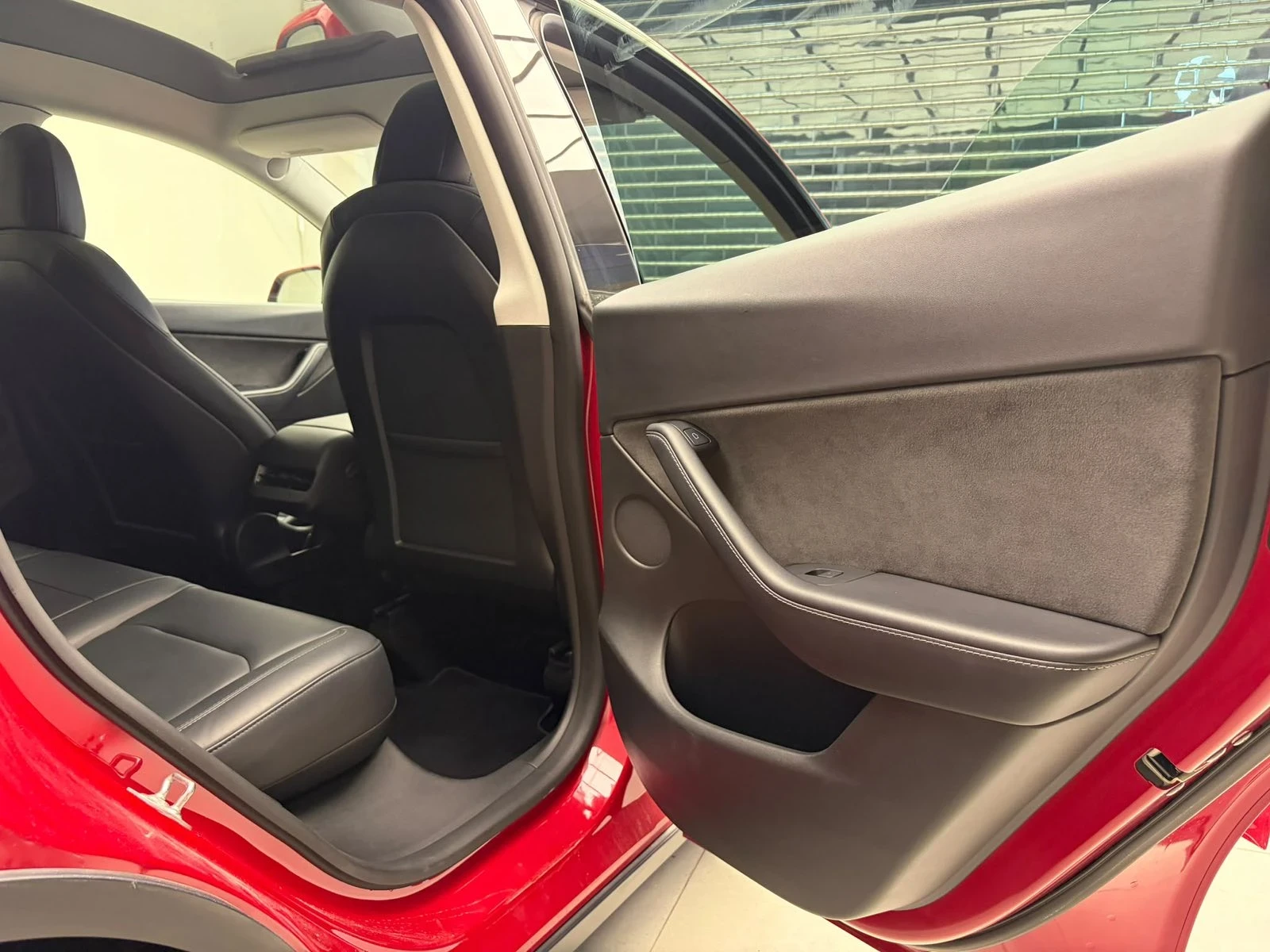 Tesla Model Y AWD DUAL MOTOR RIZEN , снимка 6 - Автомобили и джипове - 56336550
