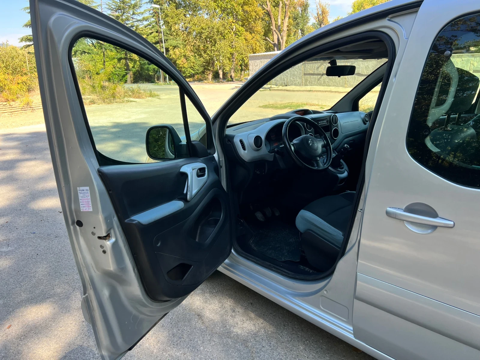 Citroen Berlingo Напълно обслужен, снимка 7 - Автомобили и джипове - 56377191