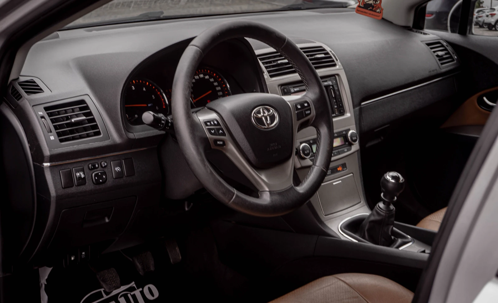 Toyota Avensis 2.2 D-4D ���! � ��������! | Mobile.bg � ����������� 10