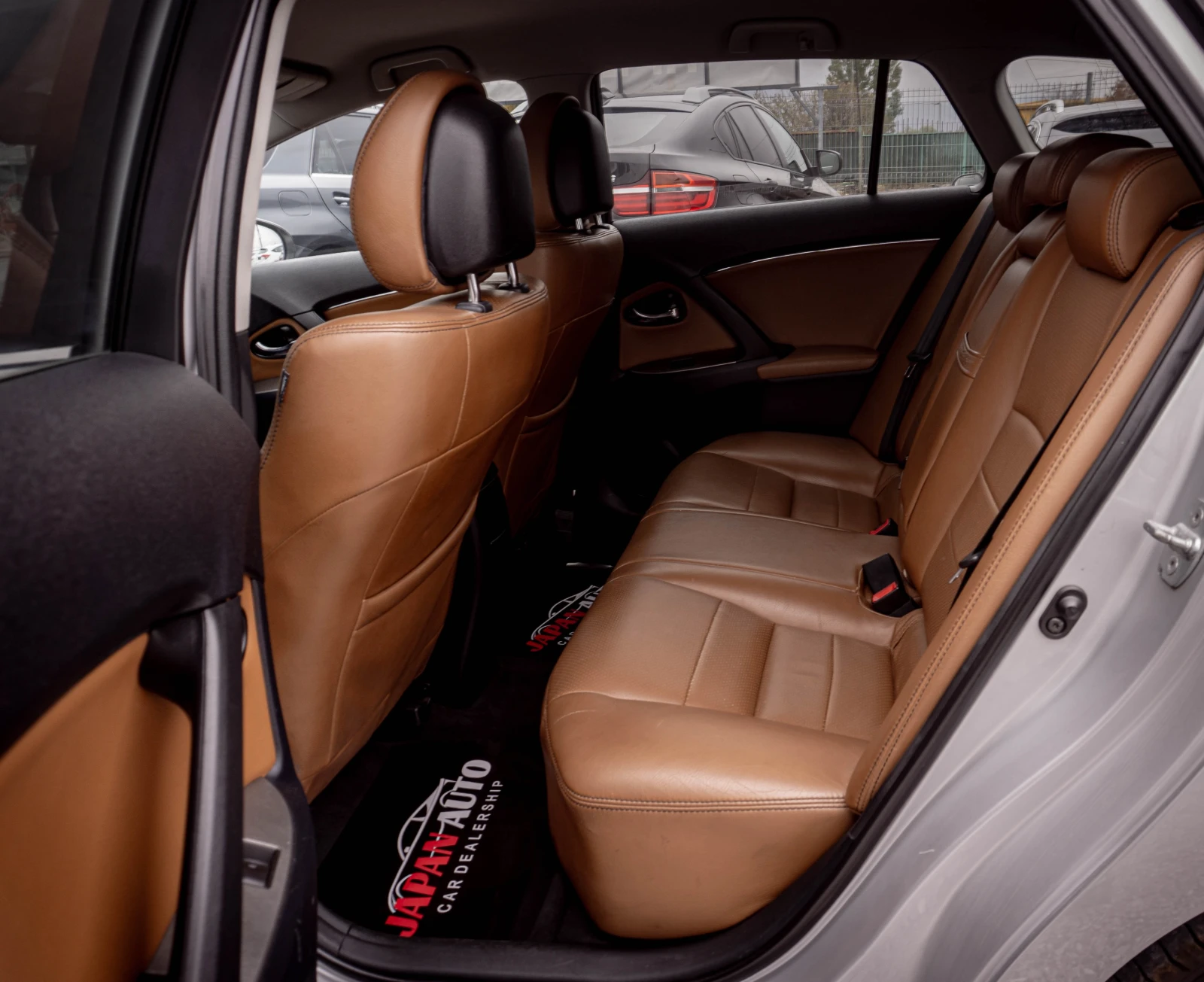 Toyota Avensis 2.2 D-4D ���! � ��������! | Mobile.bg � ����������� 13