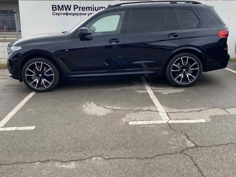 BMW X7 xDrive40i, снимка 3 - Автомобили и джипове - 48151314