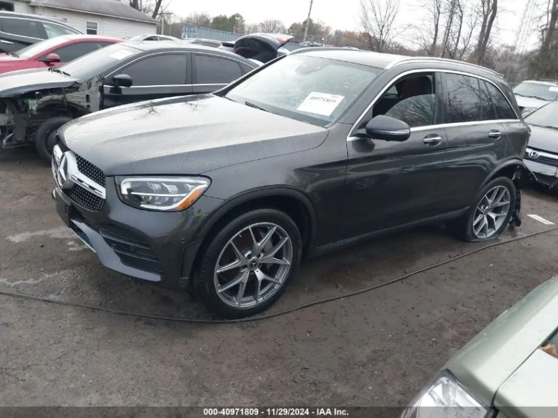 Mercedes-Benz GLC 300, снимка 3 - Автомобили и джипове - 48771311