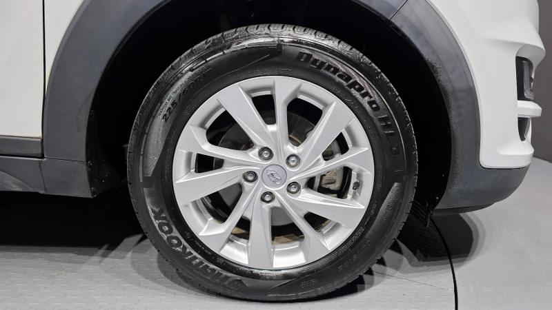 Hyundai Tucson 2.0 CRDI / АВТОМАТИК / СЕРВИЗНА ИСТОРИЯ !!!, снимка 17 - Автомобили и джипове - 53064777