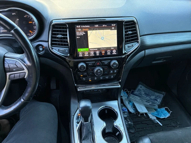 Jeep Grand cherokee 2020 Altitude * CARFAX * БЕЗ ПЪРВОНАЧАЛНА ВНОСКА, снимка 9 - Автомобили и джипове - 53137164