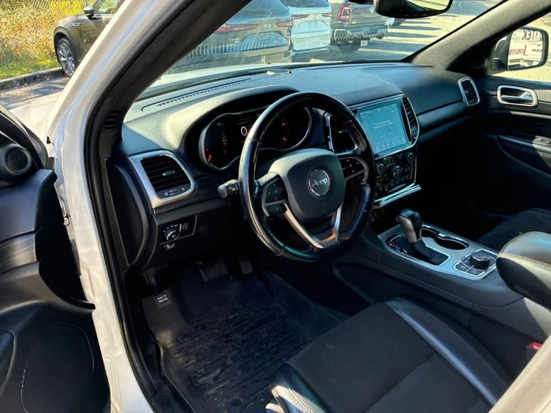 Jeep Grand cherokee 2020 Altitude * CARFAX * БЕЗ ПЪРВОНАЧАЛНА ВНОСКА, снимка 7 - Автомобили и джипове - 53137164