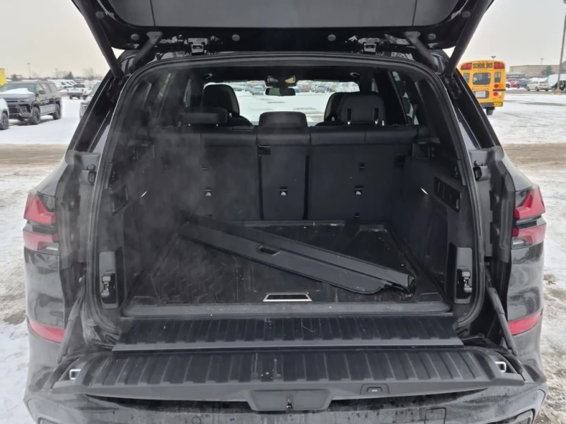BMW X5 xDrive40I * M-Sport * Head Up * Pano * CARFAX * , снимка 13 - Автомобили и джипове - 53450785