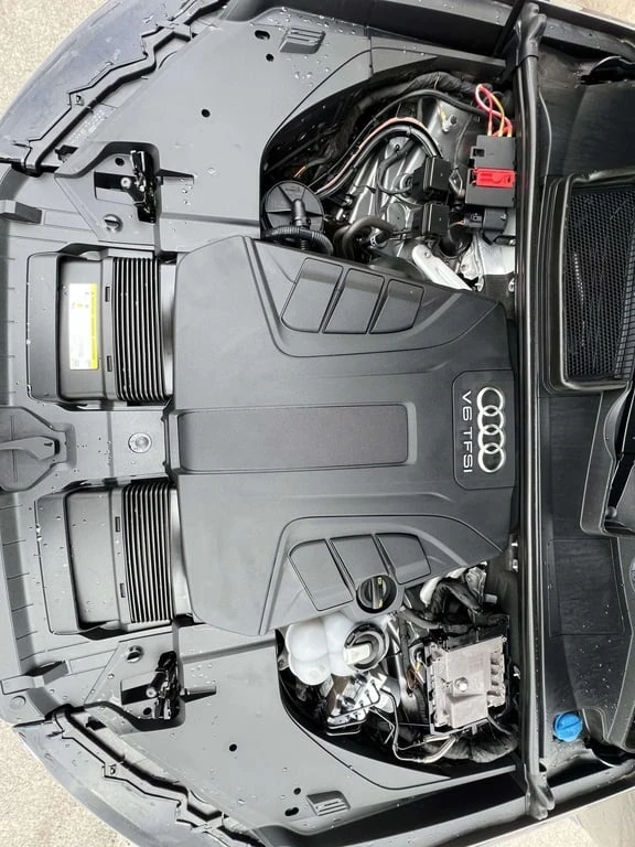 Audi Q7 * quattro Premium * CARFAX * БЕЗ ПЪРВОНАЧАЛНА ВНОС - изображение 8