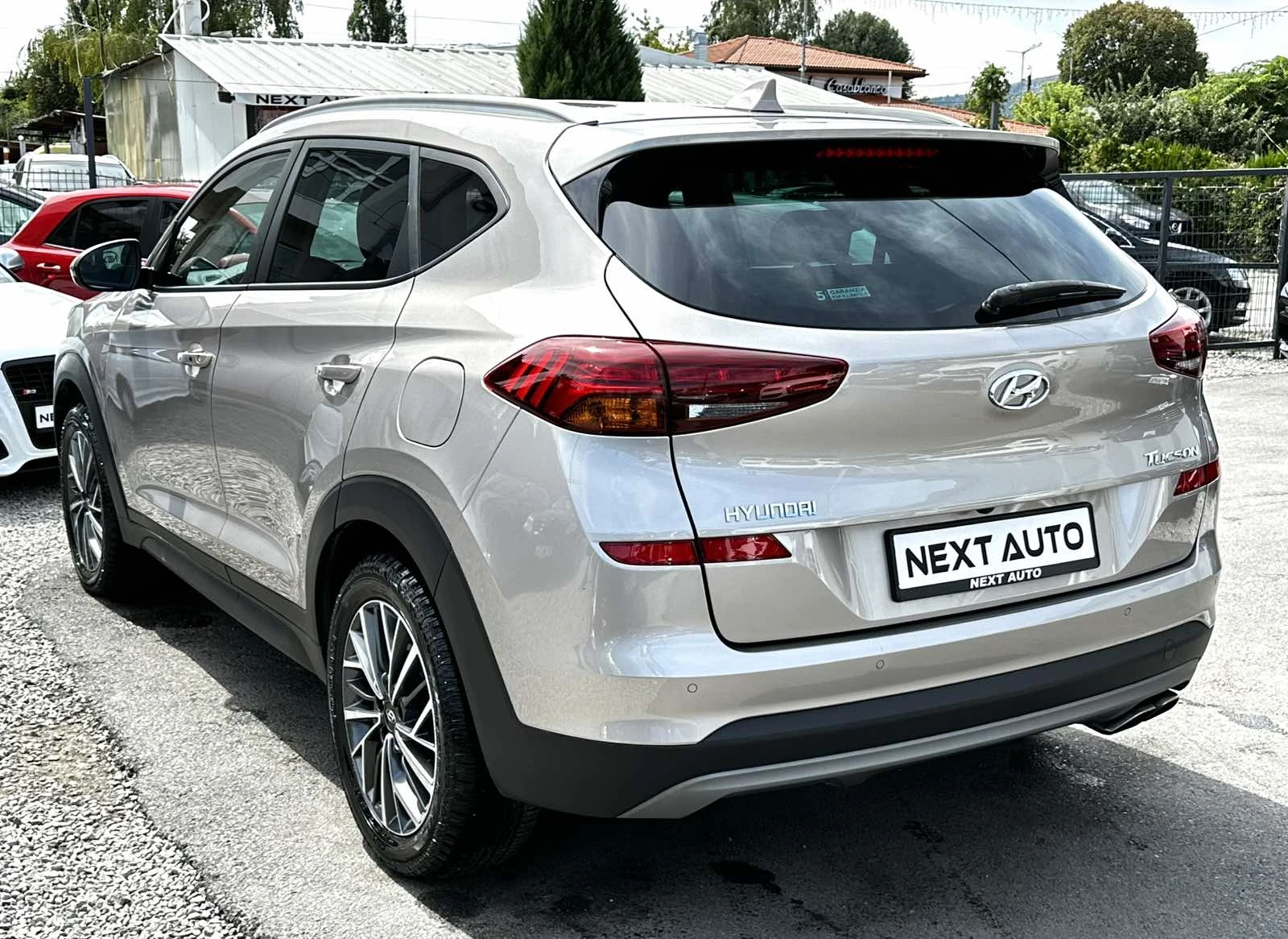 Hyundai Tucson 1.6CRDI 116HP CAM LANE ASSIST EURO6D - изображение 7