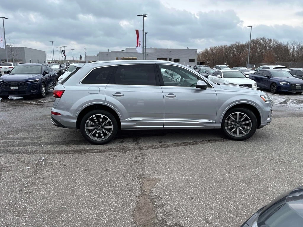 Audi Q7 2021 Progressiv * CARFAX * БЕЗ ПЪРВОНАЧАЛНА ВНОСКА - изображение 4