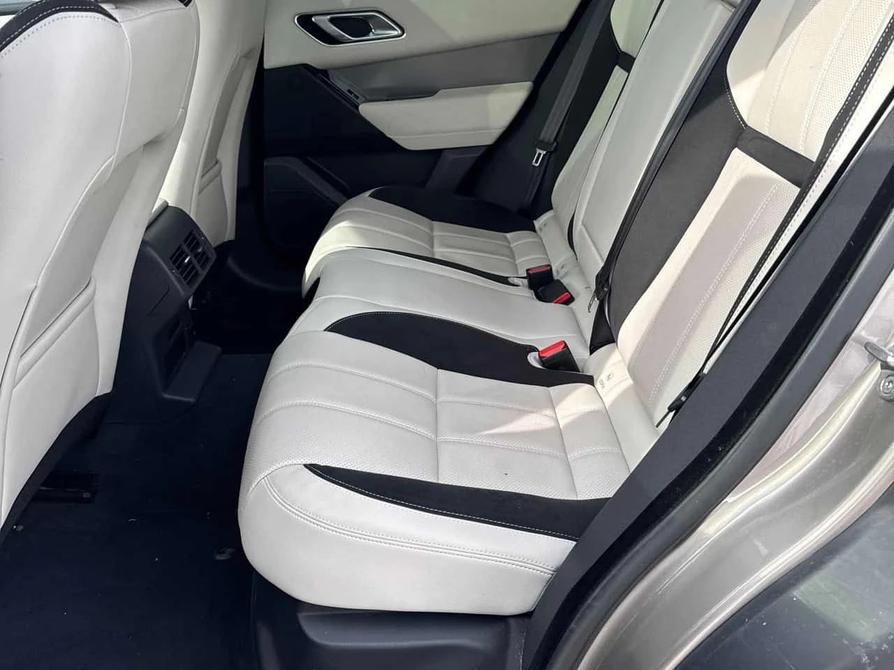 Land Rover Range Rover Velar * S * CARFAX * MERIDIAN * PANO * KEYLESS *  | Mobile.bg � ����������� 12