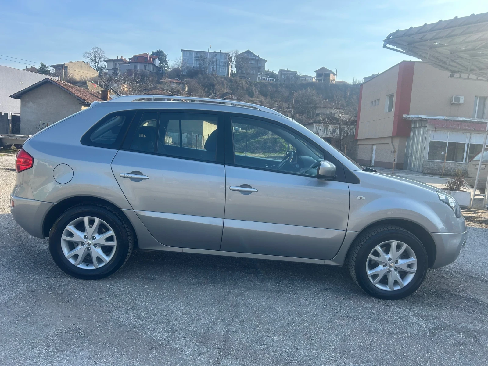 Renault Koleos 2.0DCI-150 kc, снимка 4 - Автомобили и джипове - 53739796