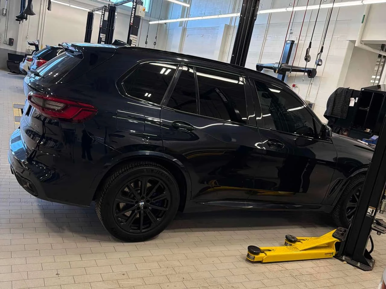 BMW X5 xDrive40i  CARFAX, снимка 2 - Автомобили и джипове - 54594402